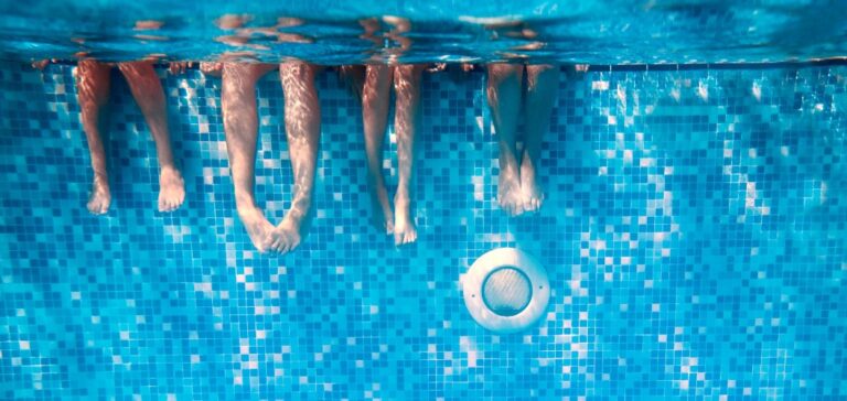 Tipps zum Energiesparen für den privaten Pool